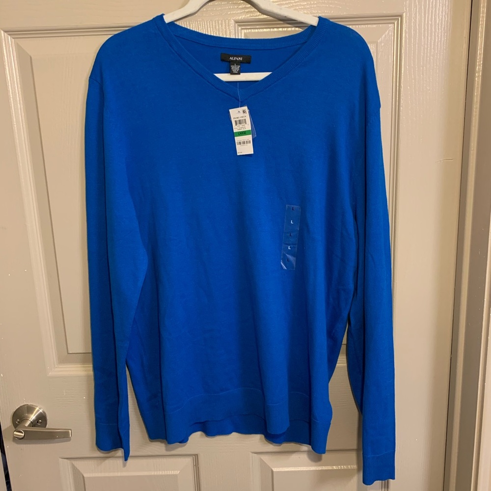NWT Alfani bLue  Sweater